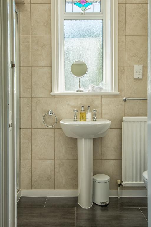 Harwood House B&B グレート・ダンモウ 部屋 写真